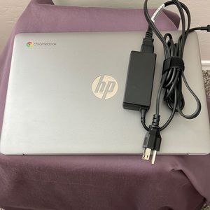 HP Google Chromebook never used with power cord  smoke free home